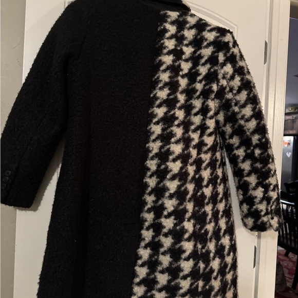 NVLT Women's Houndstooth Pea Coat in Black and White - Picture 6 of 7